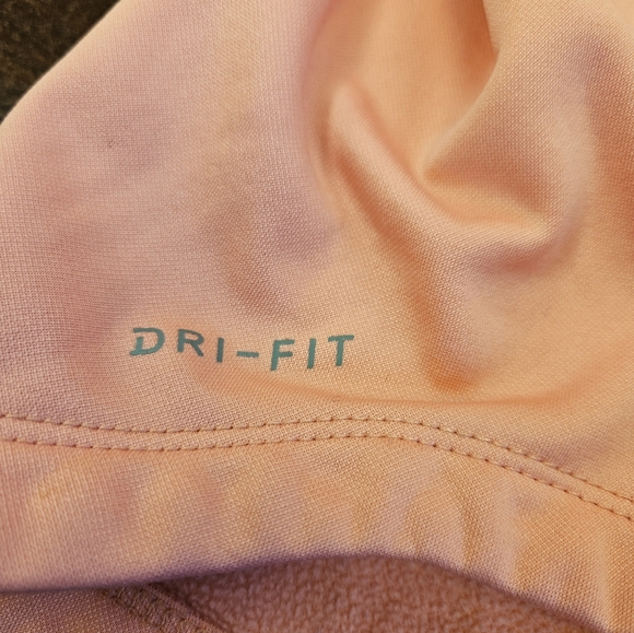 Kids 4/xs Nike DriFit Pink Jacket - Picture 4 of 5